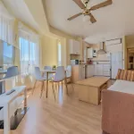 Amplio Piso De 100m2 Con 3 Hab, Wifi Rapido, Ac *