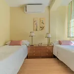 Amplio Piso De 100m2 Con 3 Hab, Wifi Rapido, Ac *