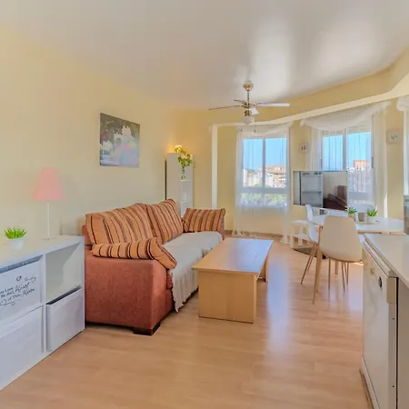 Apartamento Amplio Piso De 100m2 Con 3 Hab, Wifi Rapido, Ac *